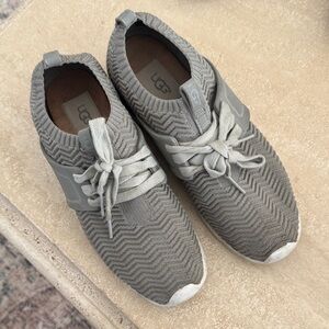 UGG Sneakers